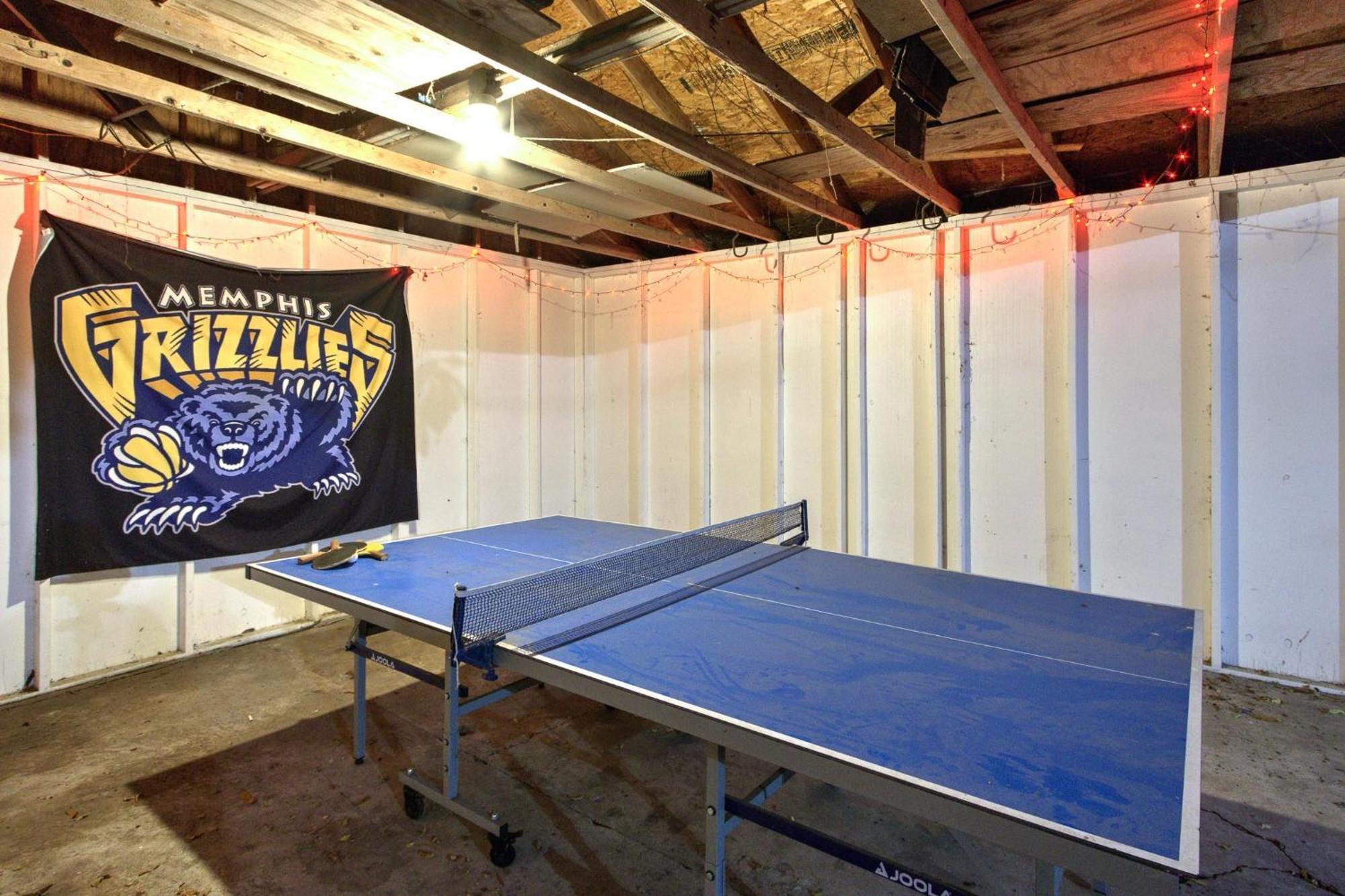 Spacious Bungalow With 6 Beds, Games, And Fire Pit - Close To Beale Street, Bbq, Graceland, & Liberty Bowl Мемфис Экстерьер фото